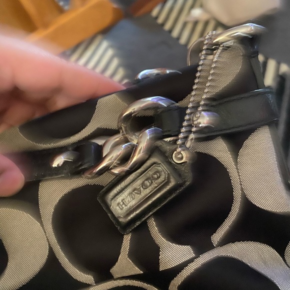 COACH SATCHEL KRISTEN SIGNATURE Monochrome - Picture 3 of 9